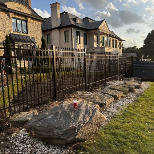 aluminum fence